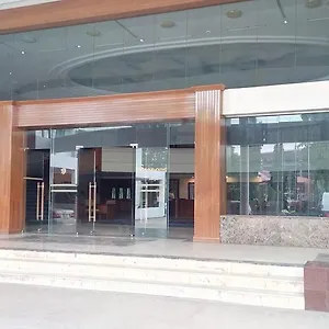 3* Hotel Seasons Of International Airport