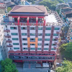 H Hotel